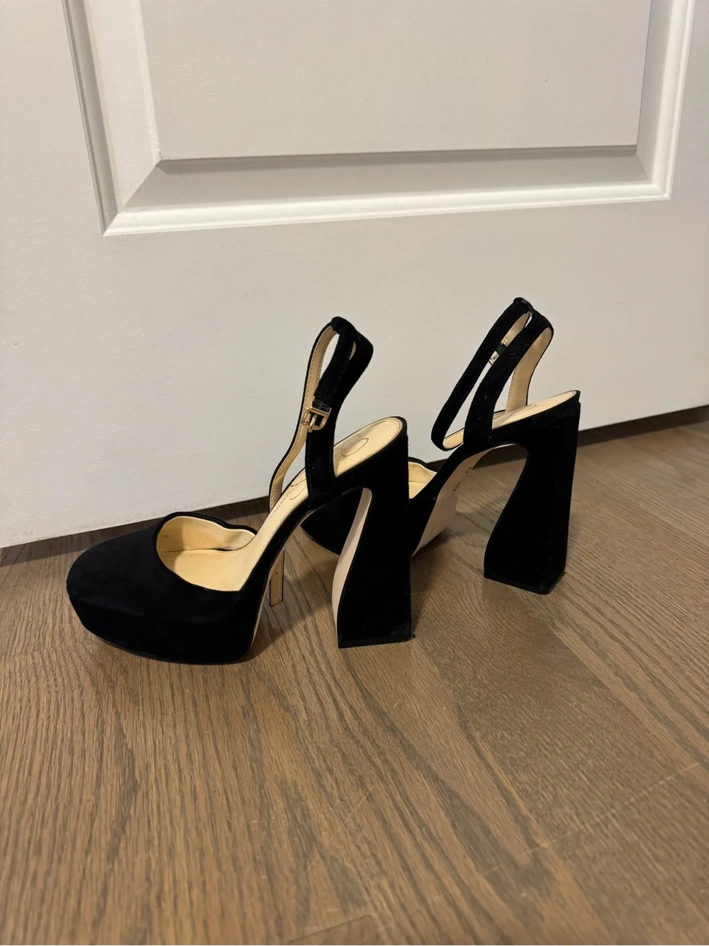 Jessica Simpson Black Platform High Heel Pumps